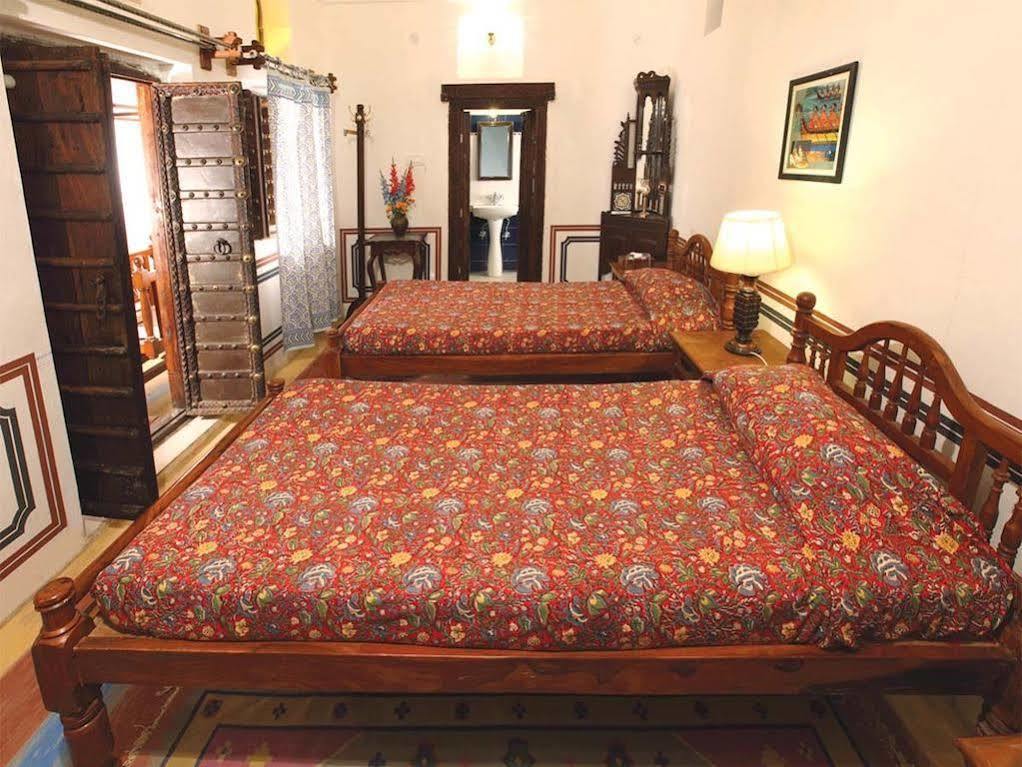 Mandawa Haveli Hotell Jaipur Exteriör bild